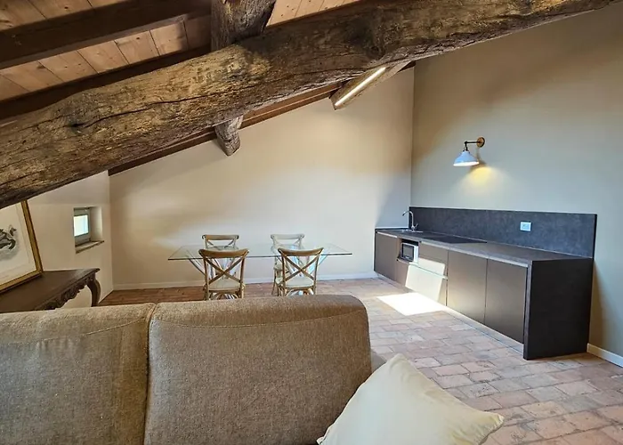 Tosi - Luxury In Veneta